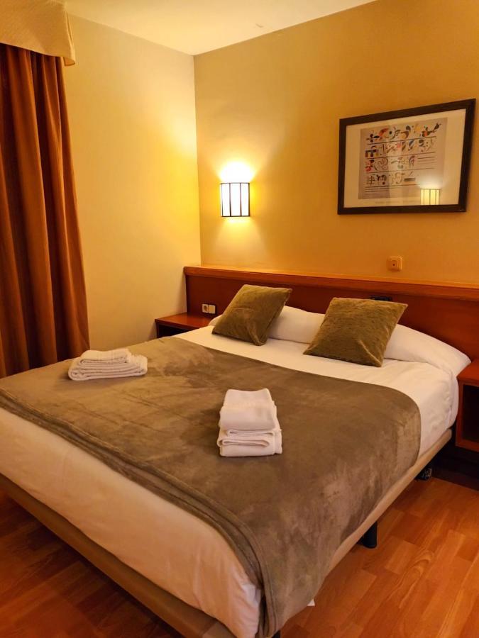 Hotel Estel Berga Eksteriør billede