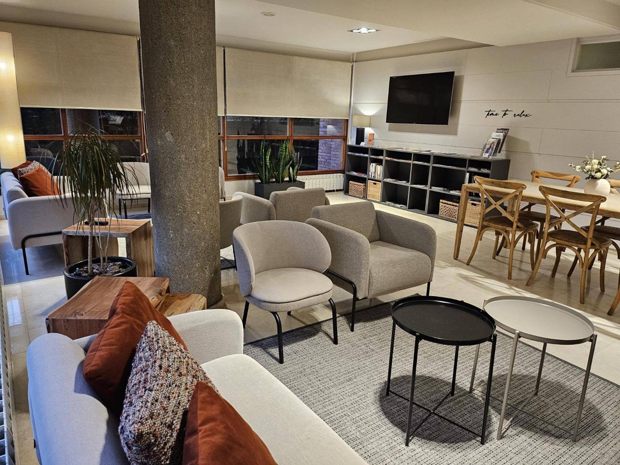 Hotel Estel Berga Eksteriør billede