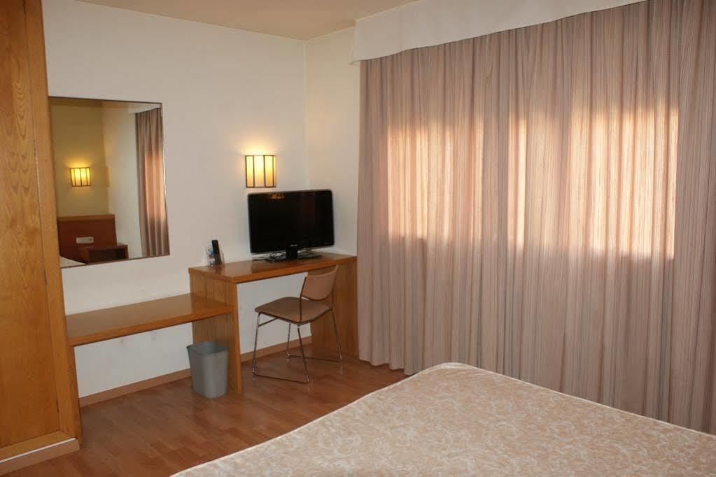 Hotel Estel Berga Eksteriør billede