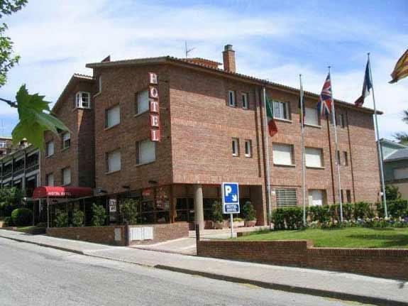 Hotel Estel Berga Eksteriør billede